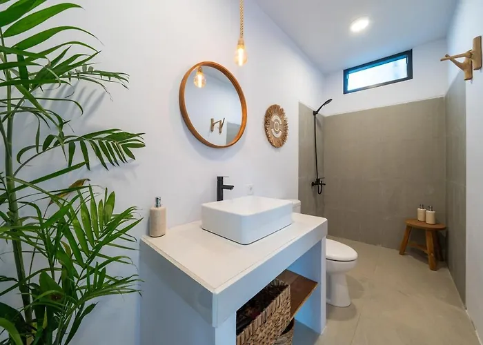 Villa Dan - Tropical & Modern 3br - Canggu (Bali)