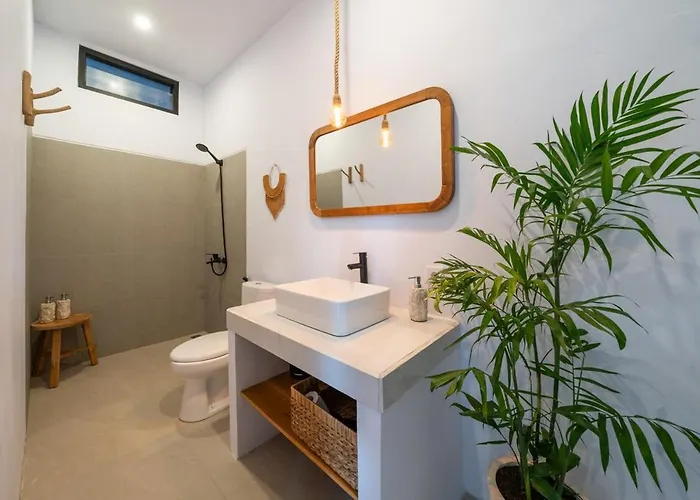 Dan - Tropical & Modern 3br - *