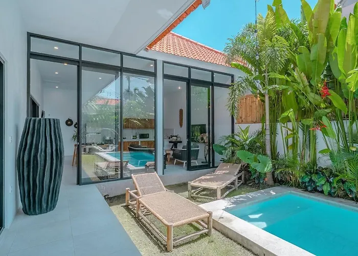 Dan - Tropical & Modern 3br -
